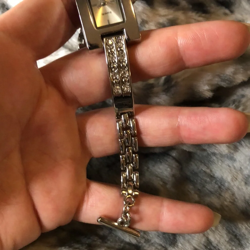 Watch - Picture 5 of 8